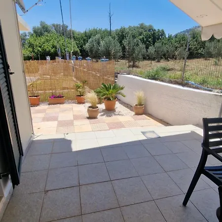 Nicole House 아파트 Agia Efimia