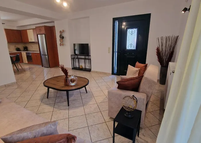Nicole House